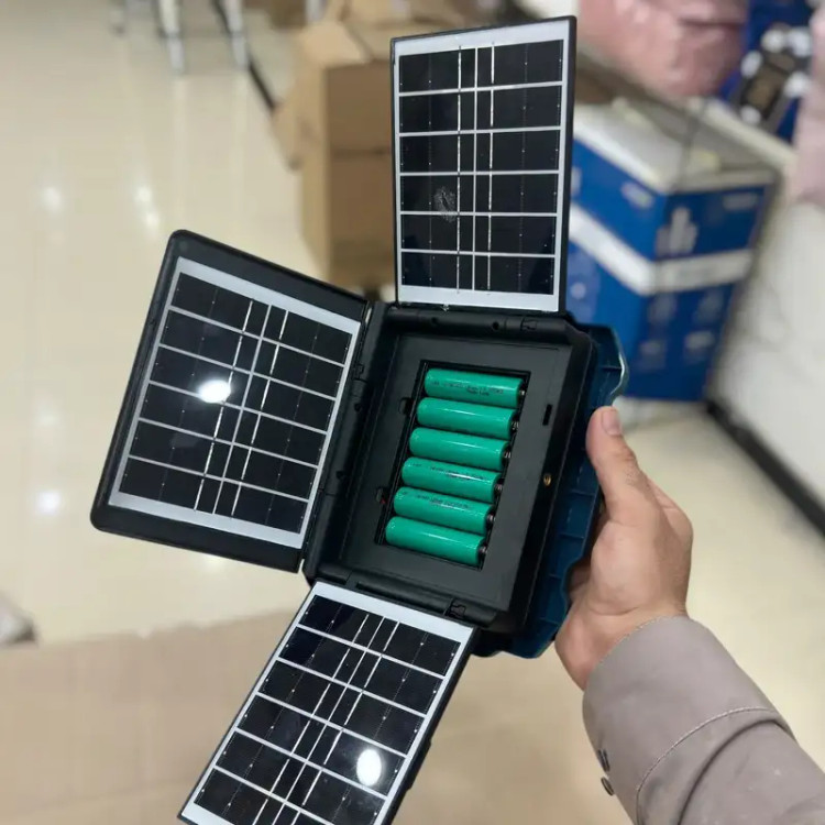 پنل پرژکتور خورشیدی 6 باطری مدل W-8150-4